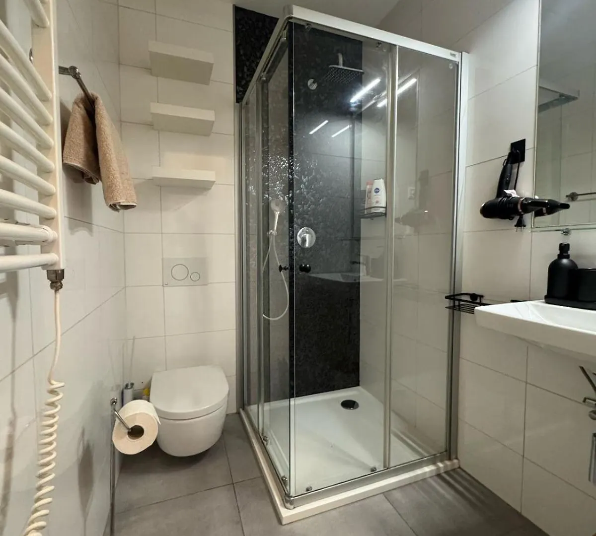 Cozy Flat In The Heart Of Prague Lägenhet